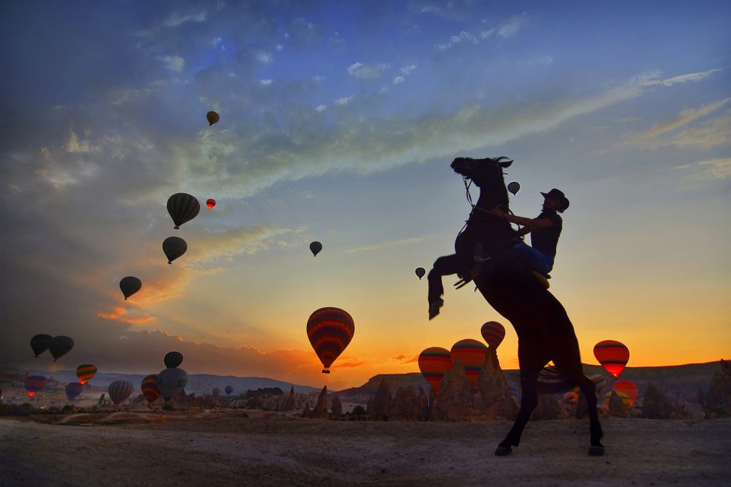 Sunrise horse riding Cappadocia